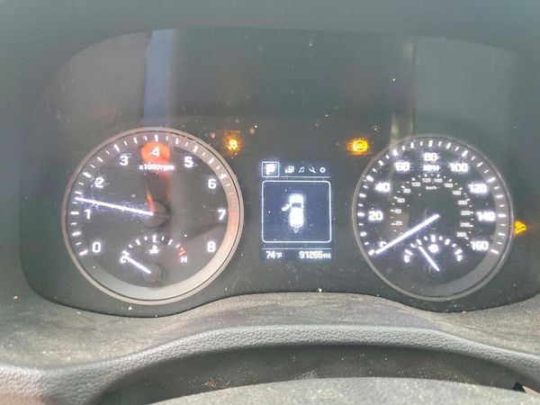 2016 HYUNDAI TUCSON