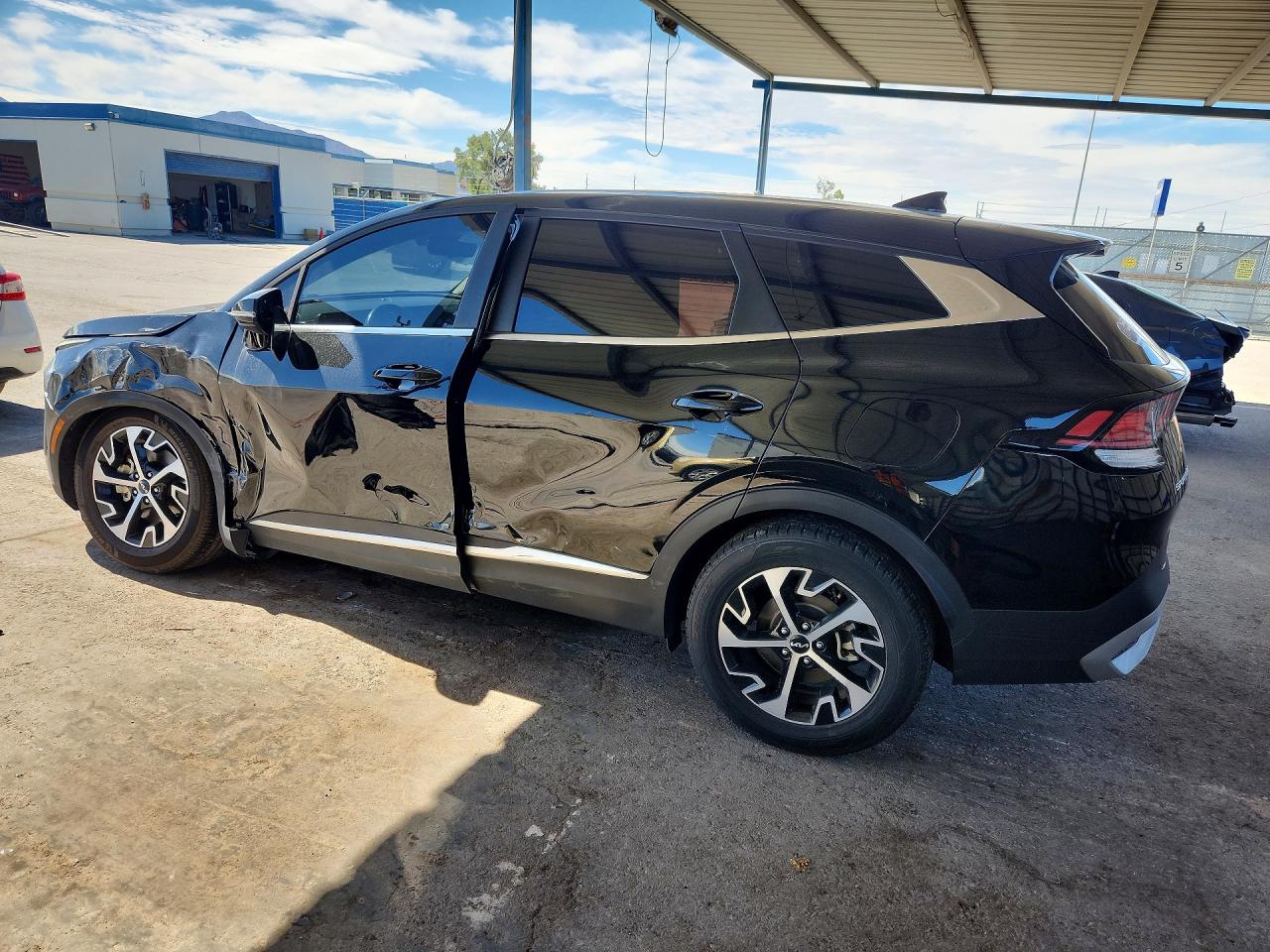 2023 KIA SPORTAGE EX