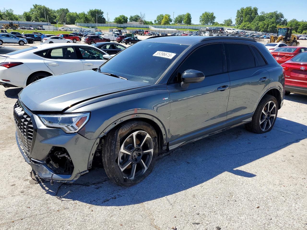 2025 AUDI Q3