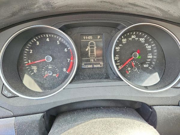 2017 VOLKSWAGEN JETTA