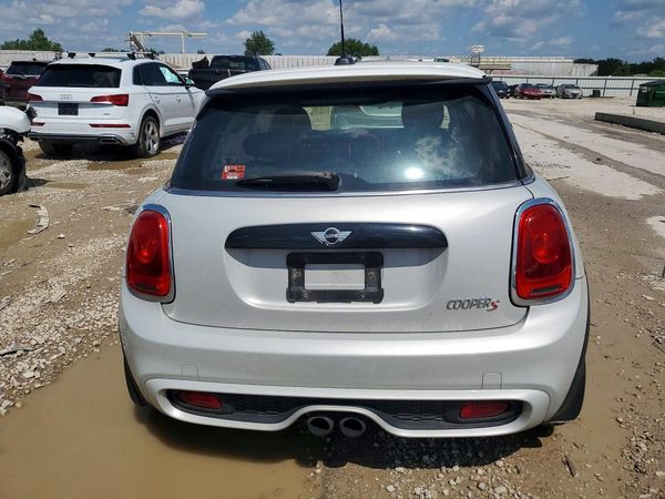 2015 MINI COOPER