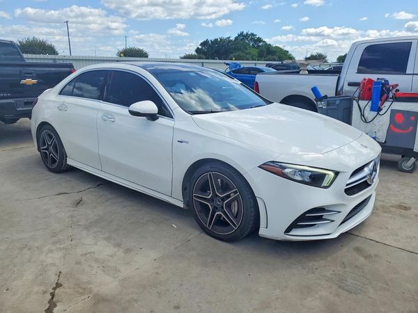 2021 MERCEDES-BENZ A AMG A35