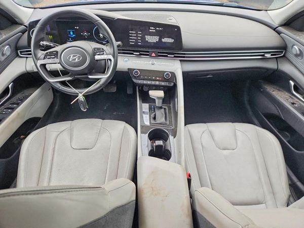 2021 HYUNDAI ELANTRA Limited