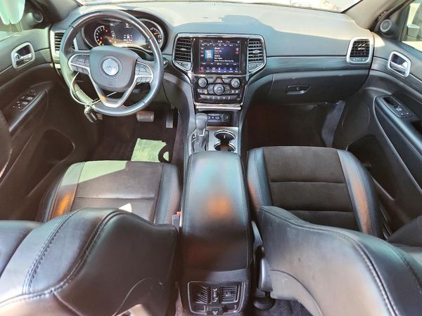 2019 JEEP GRAND CHEROKEE Laredo