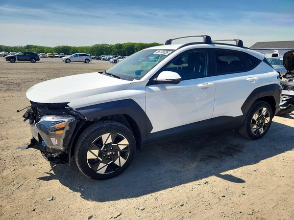 2024 HYUNDAI KONA SE