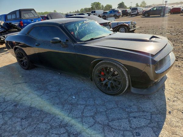 2016 DODGE CHALLENGER