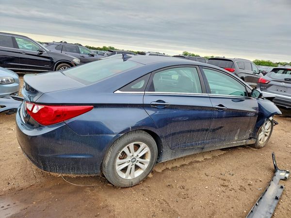 2013 HYUNDAI SONATA GLS/ GLS Popular — PSRA