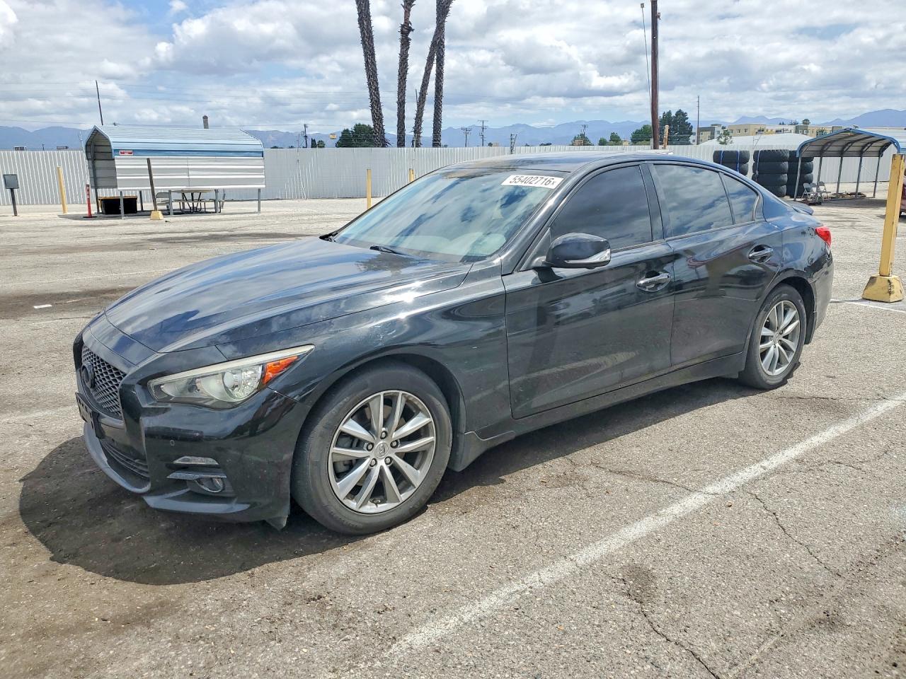 2017 INFINITI Q50