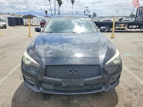 2017 INFINITI Q50