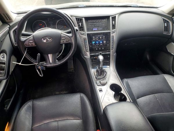 2017 INFINITI Q50
