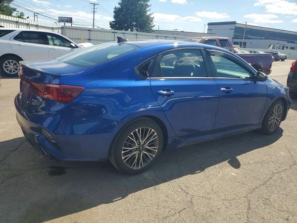 2024 KIA FORTE