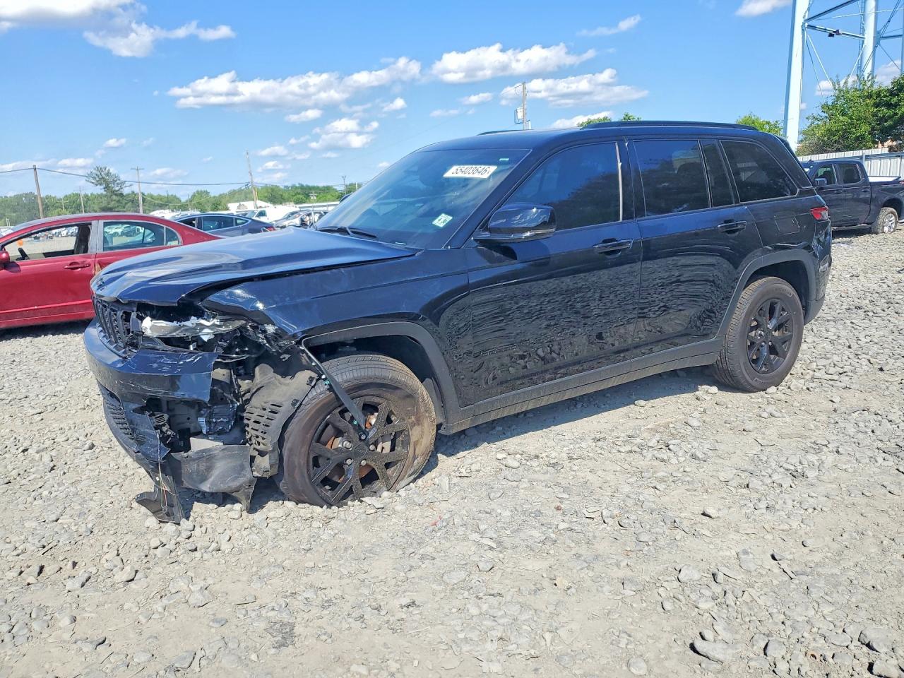 2025 JEEP GRAND CHEROKEE Laredo, Altitude
