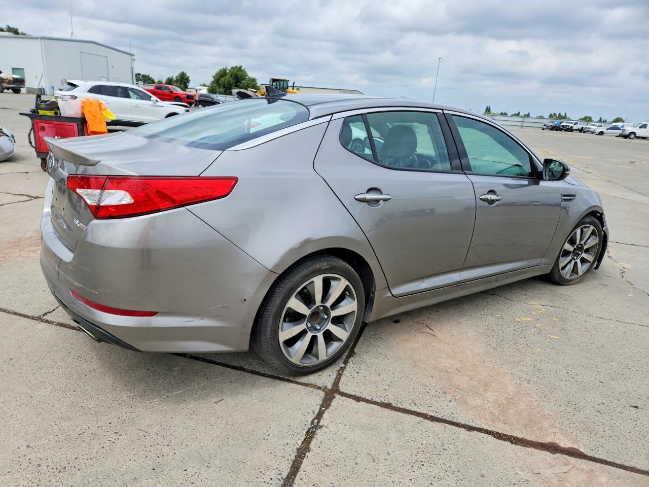 2013 KIA OPTIMA SX