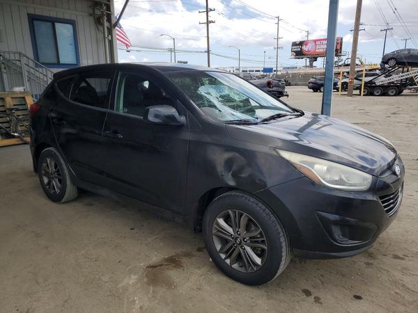 2015 HYUNDAI TUCSON GL (Middle-Low)