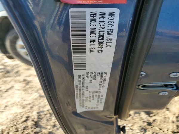 2020 JEEP CHEROKEE LATITUDE FWD