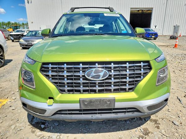 2022 HYUNDAI VENUE SEL & Limited
