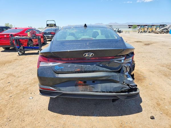 2022 HYUNDAI ELANTRA SEL w/Convenience Pkg