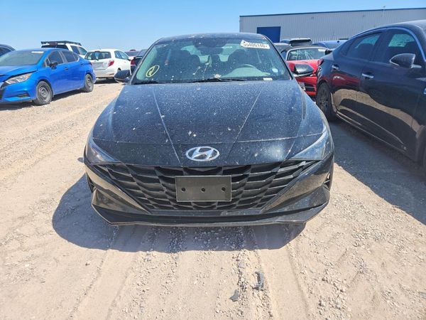 2022 HYUNDAI ELANTRA SEL w/Convenience Pkg