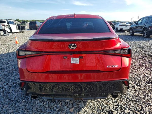 2022 LEXUS IS