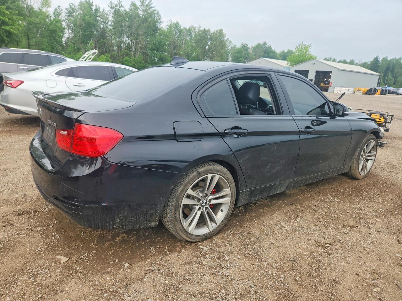 2014 BMW 320