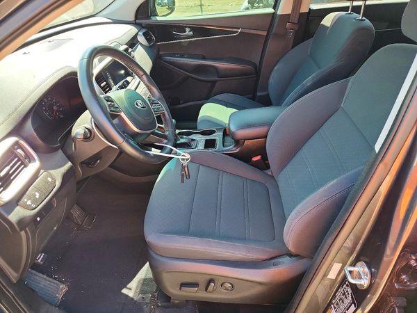 2020 KIA SORENTO L, LX, S