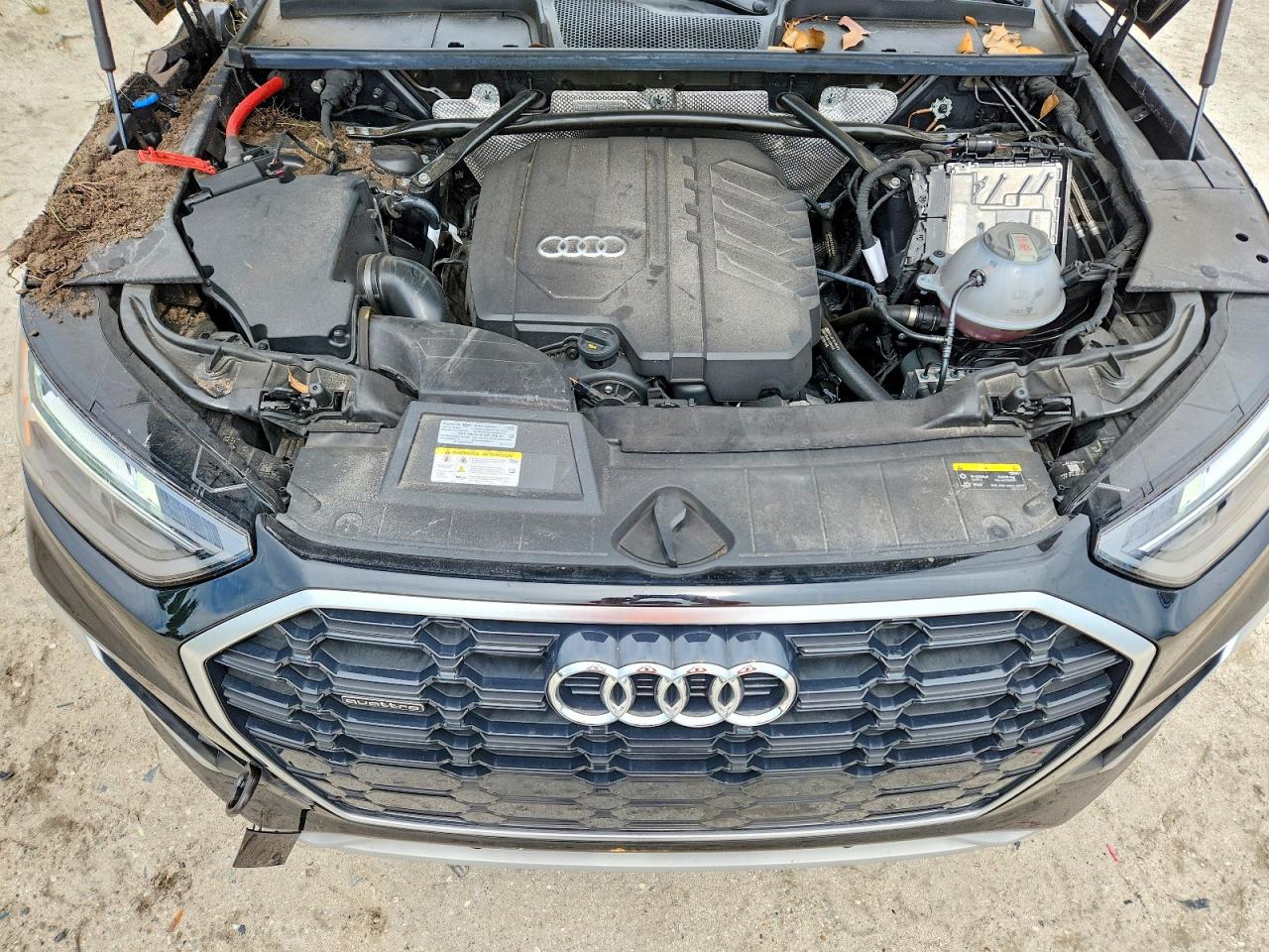 2024 AUDI Q5 S Line quattro Premium
