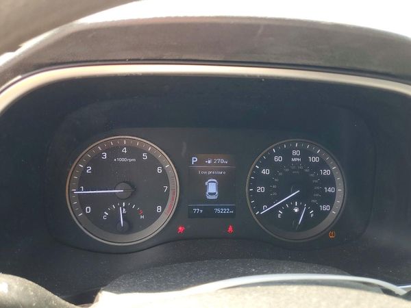 2019 HYUNDAI TUCSON SE