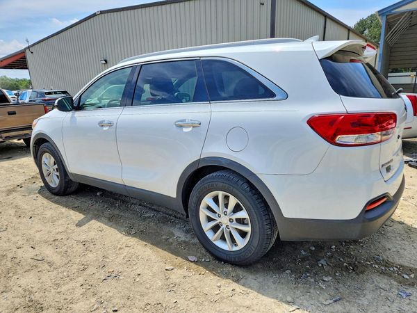 2017 KIA SORENTO L, LX