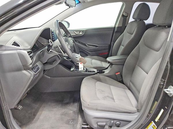 2020 HYUNDAI IONIQ SE