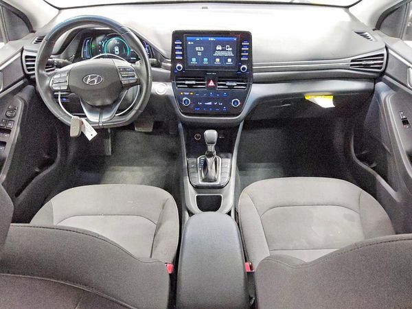 2020 HYUNDAI IONIQ SE