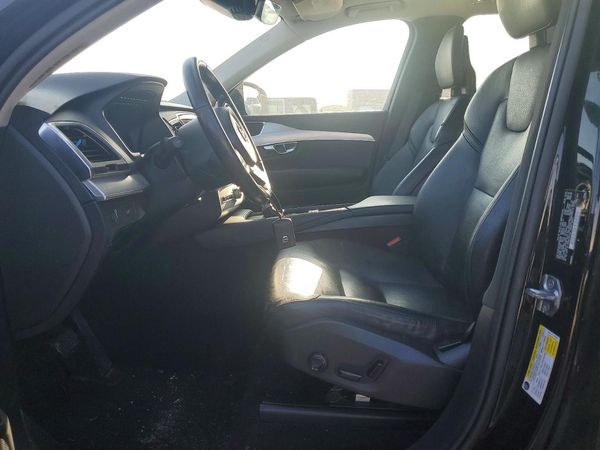 2016 VOLVO XC90 SV52 Momentum
