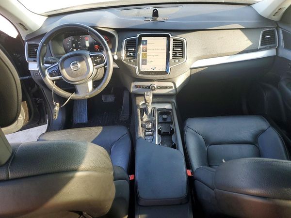 2016 VOLVO XC90 SV52 Momentum