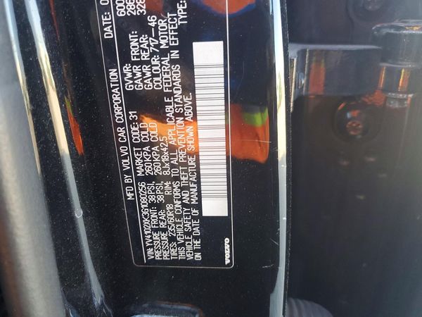 2016 VOLVO XC90 SV52 Momentum