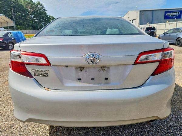 2014 TOYOTA CAMRY — DIRR