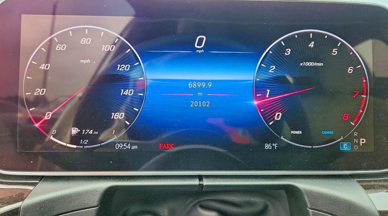 2024 MERCEDES-BENZ C C300