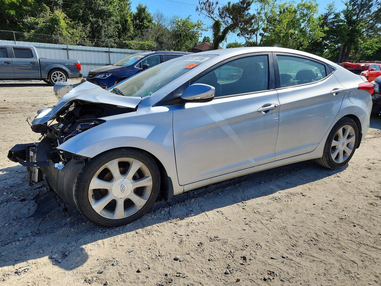 2012 HYUNDAI ELANTRA GLS(Middle grade) — Front 3/4