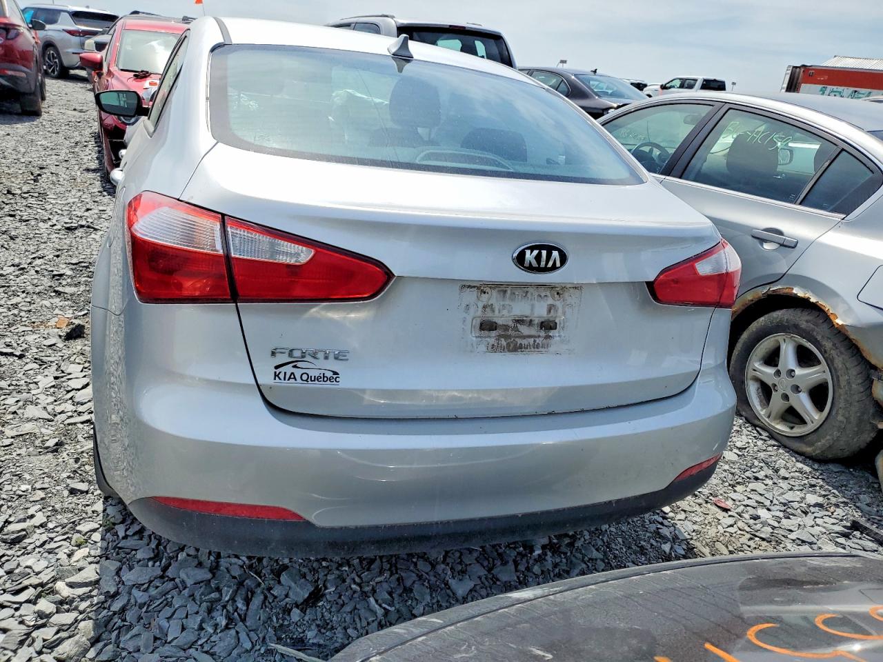 2016 KIA FORTE GL (Middle-Low Grade)