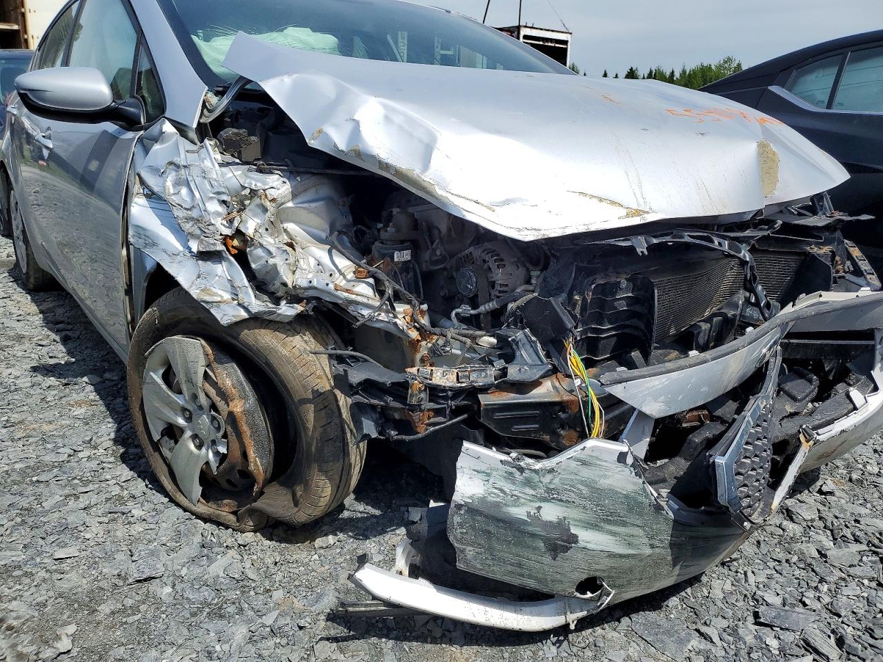 2016 KIA FORTE GL (Middle-Low Grade)