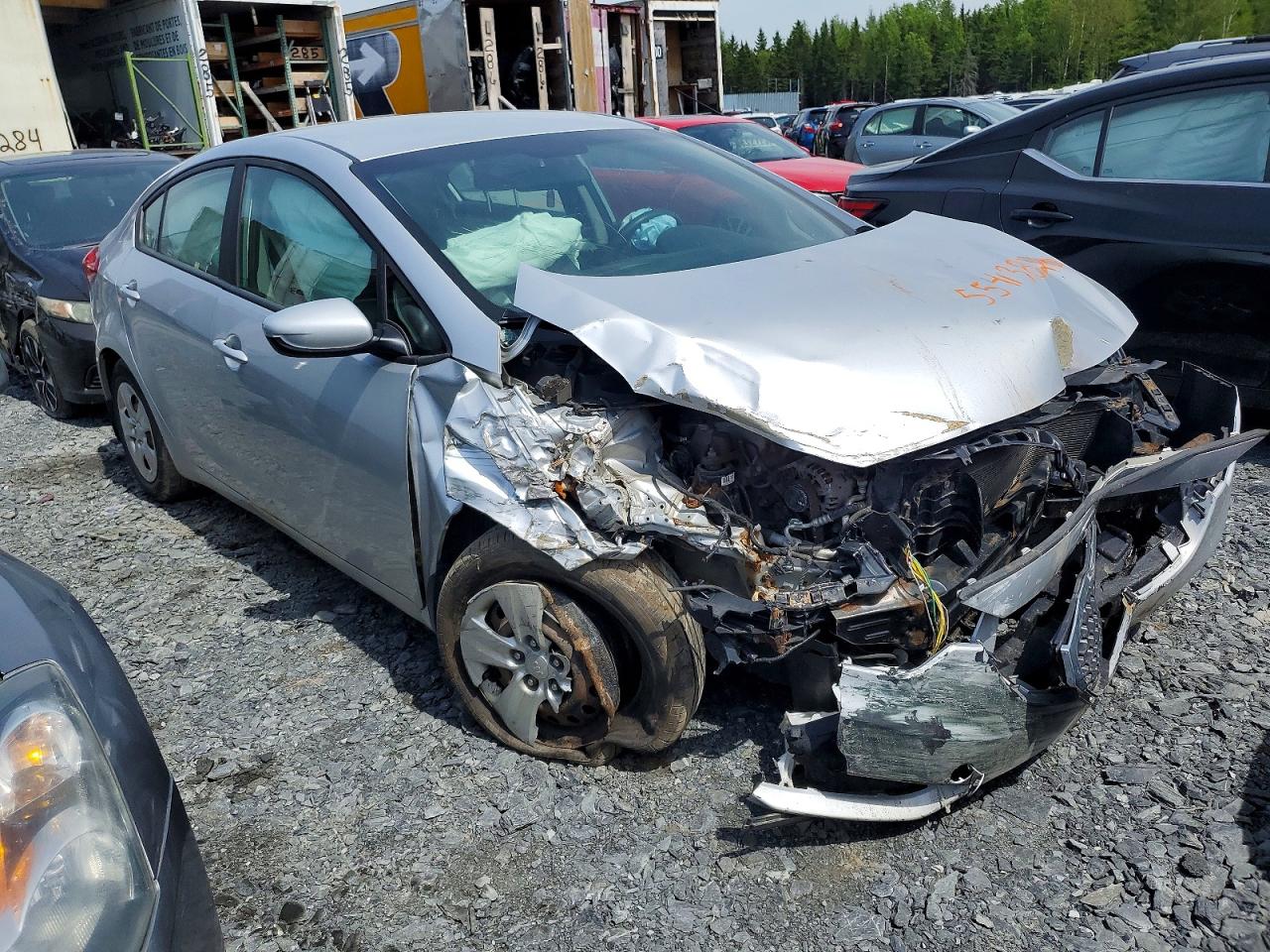 2016 KIA FORTE GL (Middle-Low Grade)