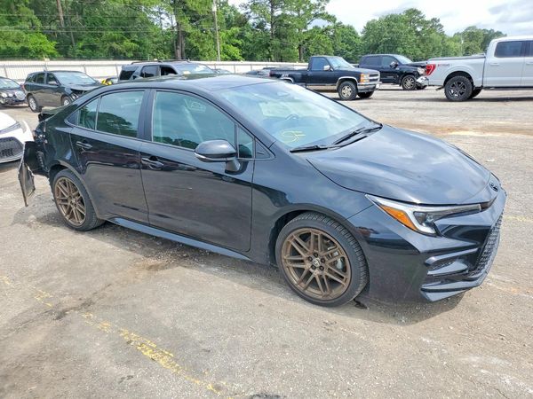 2024 TOYOTA COROLLA