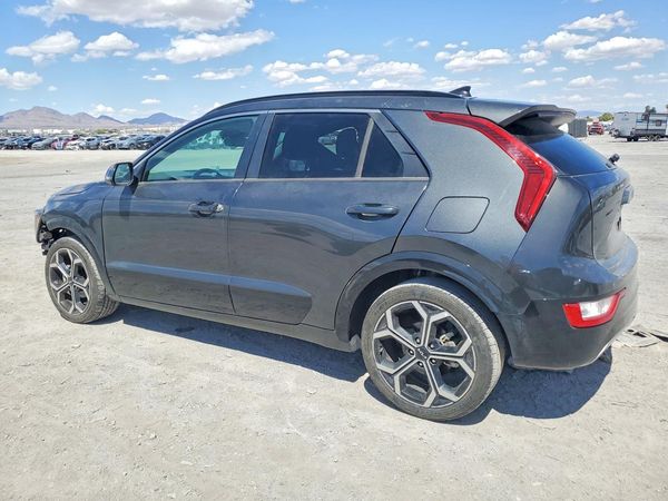 2023 KIA NIRO