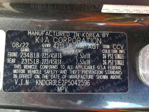 2023 KIA NIRO