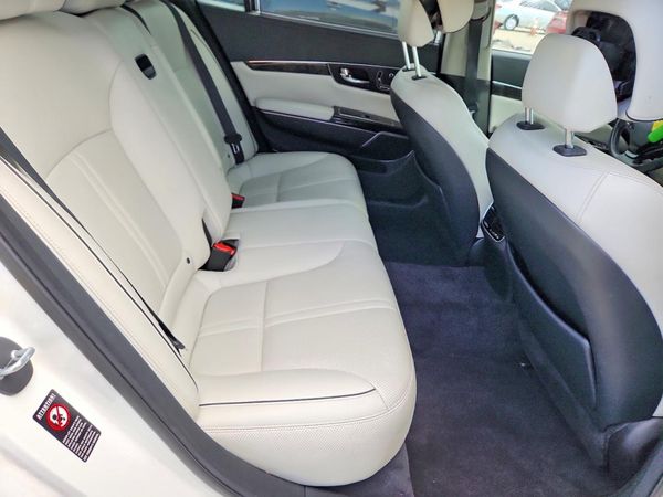 2015 KIA K900 KH