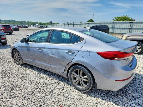 2017 HYUNDAI ELANTRA