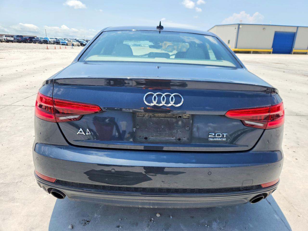 2017 AUDI A4 quattro Prestige