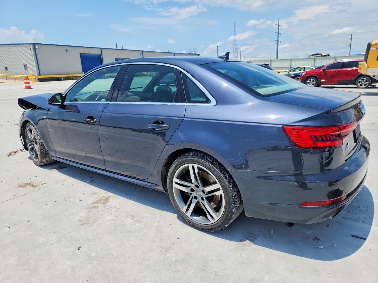 2017 AUDI A4 quattro Prestige