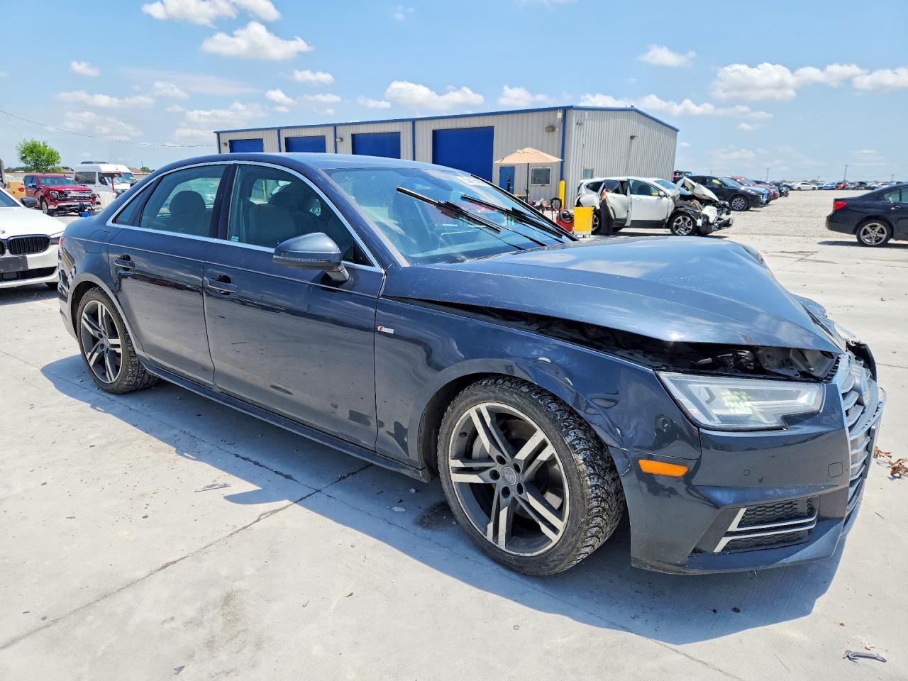 2017 AUDI A4 quattro Prestige