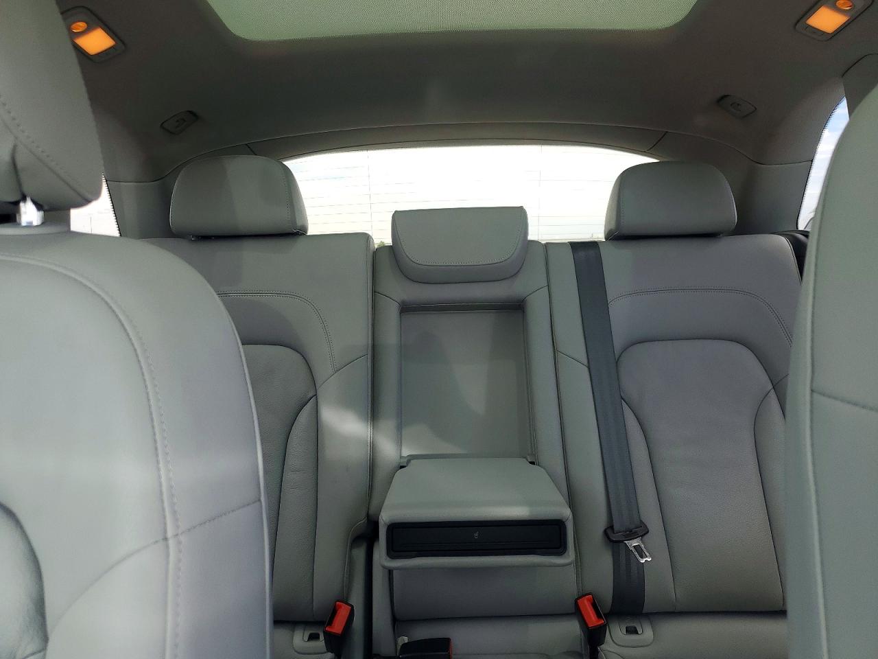 2016 AUDI Q5 quattro Premium Plus