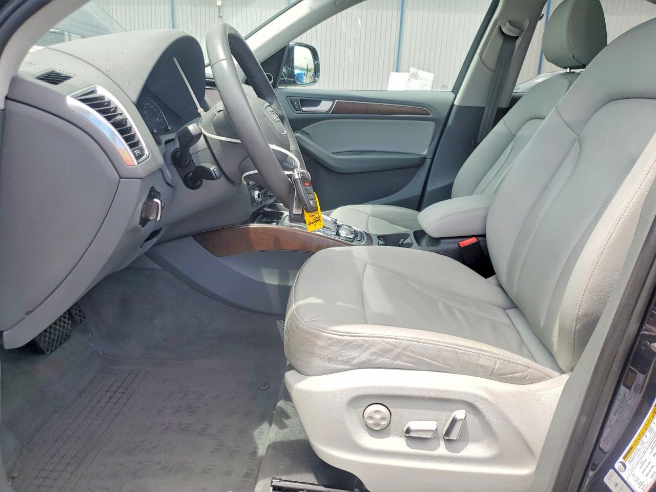 2016 AUDI Q5 quattro Premium Plus
