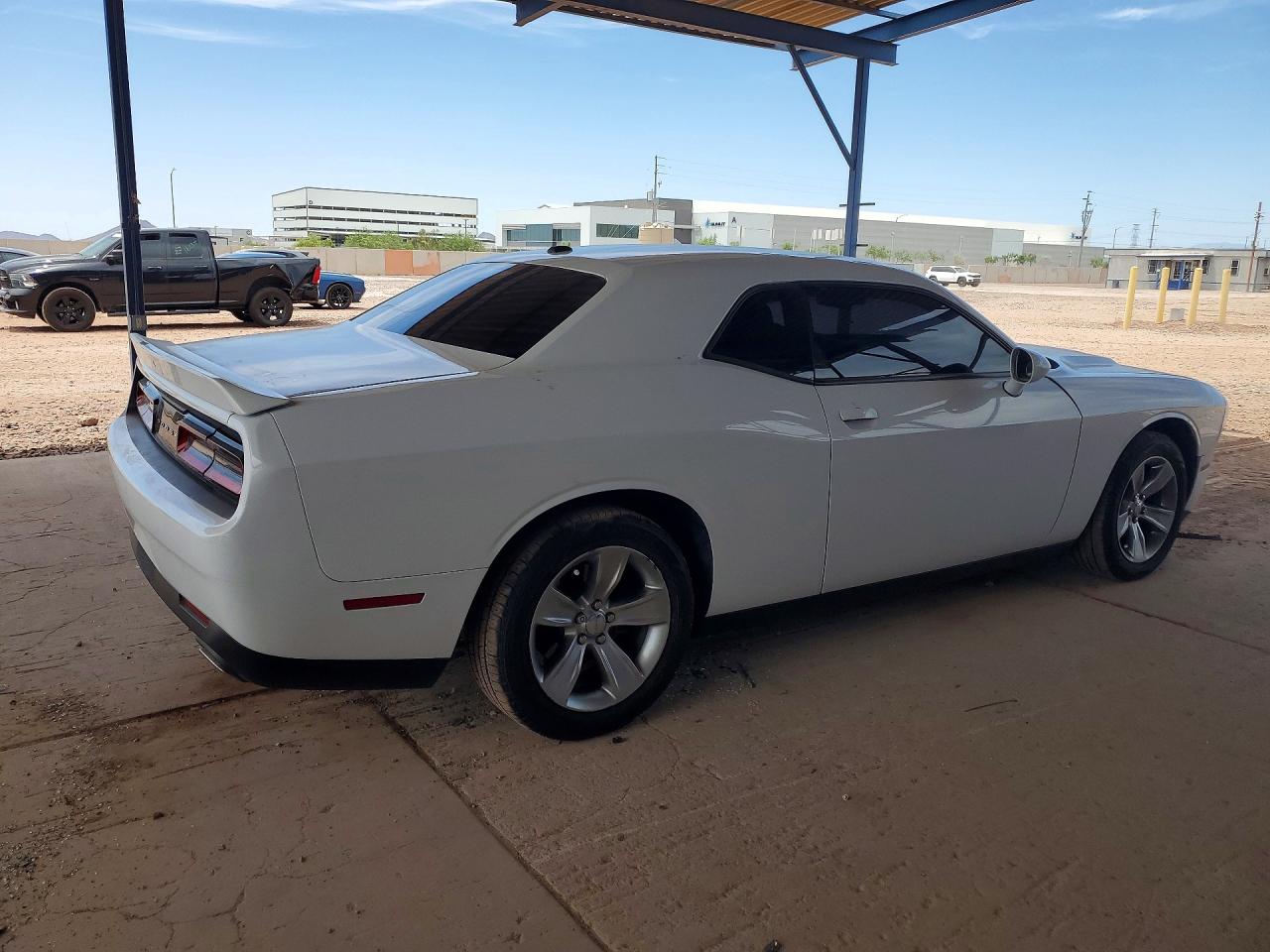 2020 DODGE CHALLENGER SXT